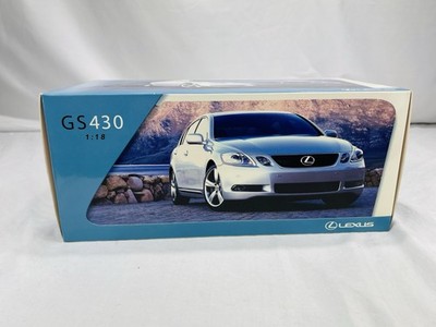 Lexus GS430 1/18スケール AUTOart Lexus GS430 Silver 1/18 Scale Diecast Model Car | with