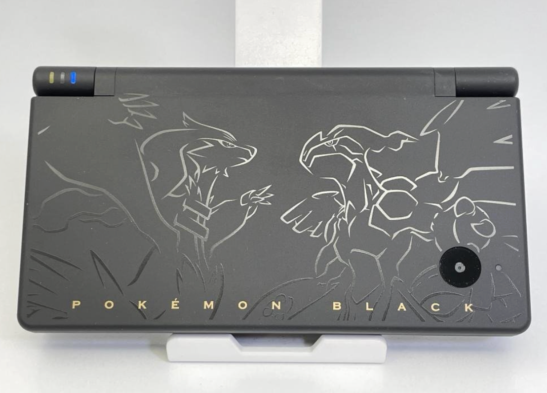 Nintendo DSi Limited Edition Pokemon Black Version for sale online