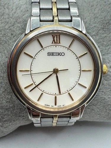 Vintage Men's Seiko 7N01-0BC0 Two Tone Quartz Watch New Battery