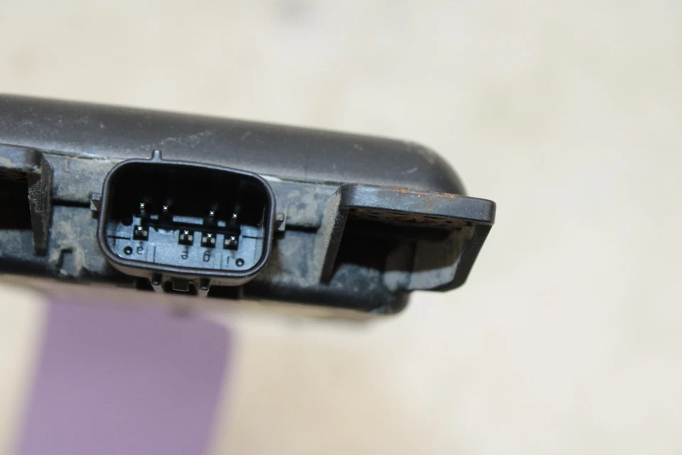 Модуль задних левых слепых зон 2016-2019 Mazda MX-5 Miata N24367Y90A от оригинального производителя ID65 - Изображение 3 из 3