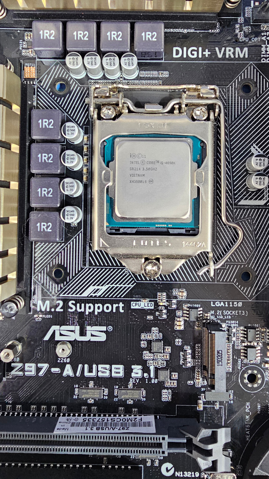 Ultimate ASUS Z97-a LGA1150 USB 3.1 ATX Motherboard with the model number Z97AUSB31 - Image 2