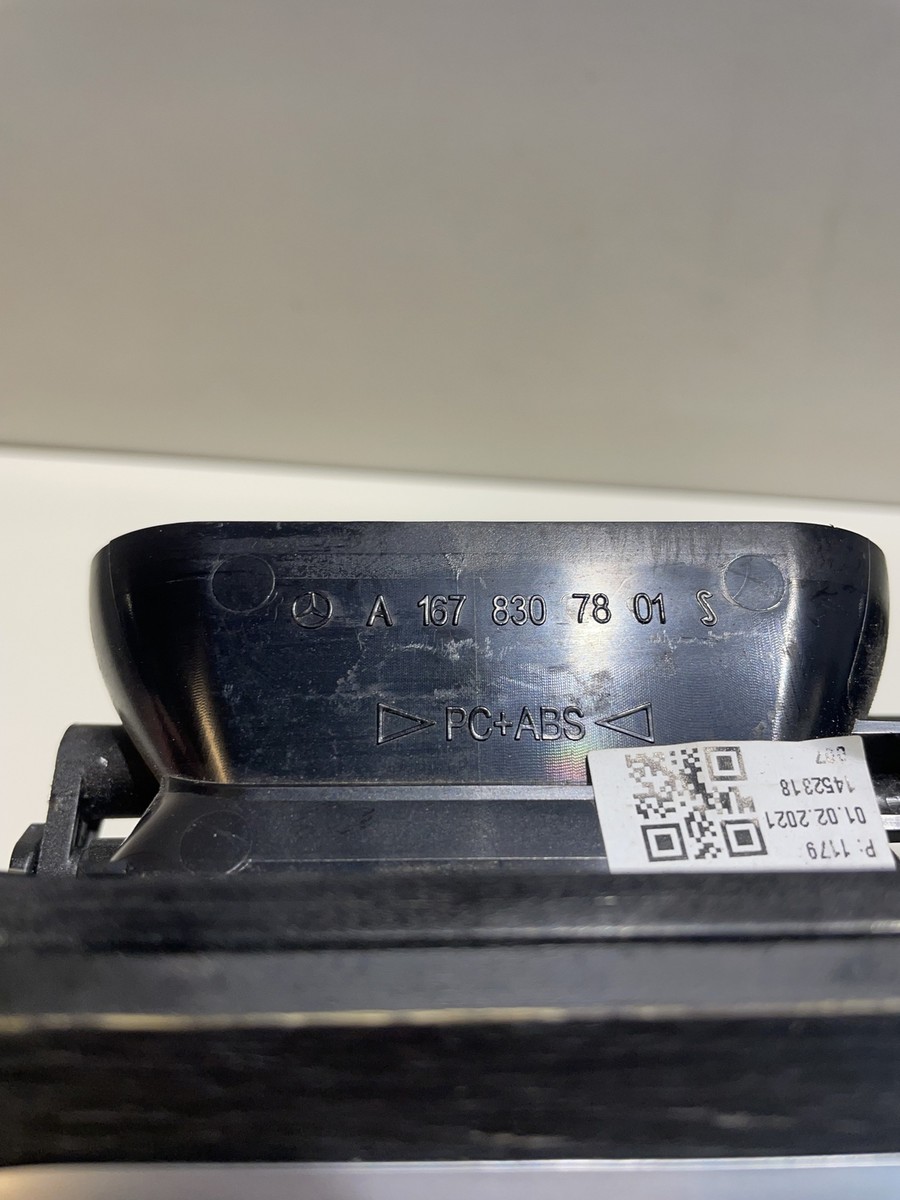 MERCEDES-BENZ GLE W167 OEM RHD Dashboard Air Vents MERCEDES-BENZ GLE W167 OEM RHD Dashboard Air Vents