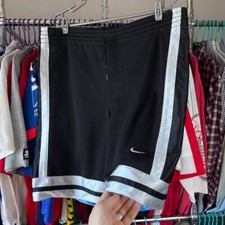 Vintage 90s Nike Reversible Basketball Shorts 2in1