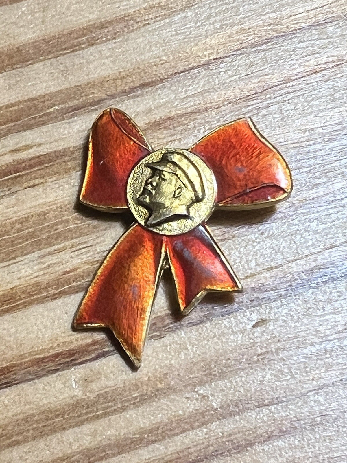 4 Broches Drapeau Russe Avec Ruban St George - Épinglette Jour De La Victoire 1941-1945, Collection Ou Porte