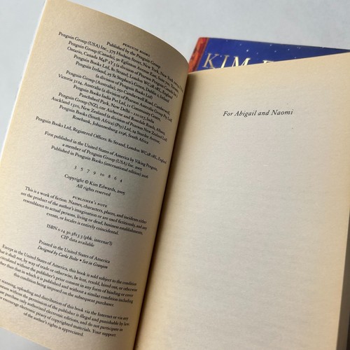 2 Books by Kim Edwards the Memory Keeper's Daughter & Lake of Dreams - Picture 7 of 19