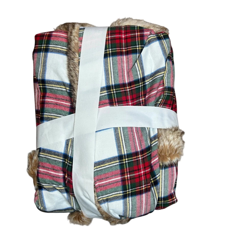 Bata Pottery Barn Stewart Tartán Cuadros Piel Sintética Borde Franela Talla Pequeña Nueva con Etiquetas Foto 2 de 4
