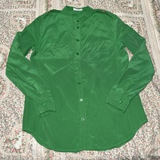 Equipment Femme Signature 100 Silk Shirt Women  s Green Button Up Size Sm