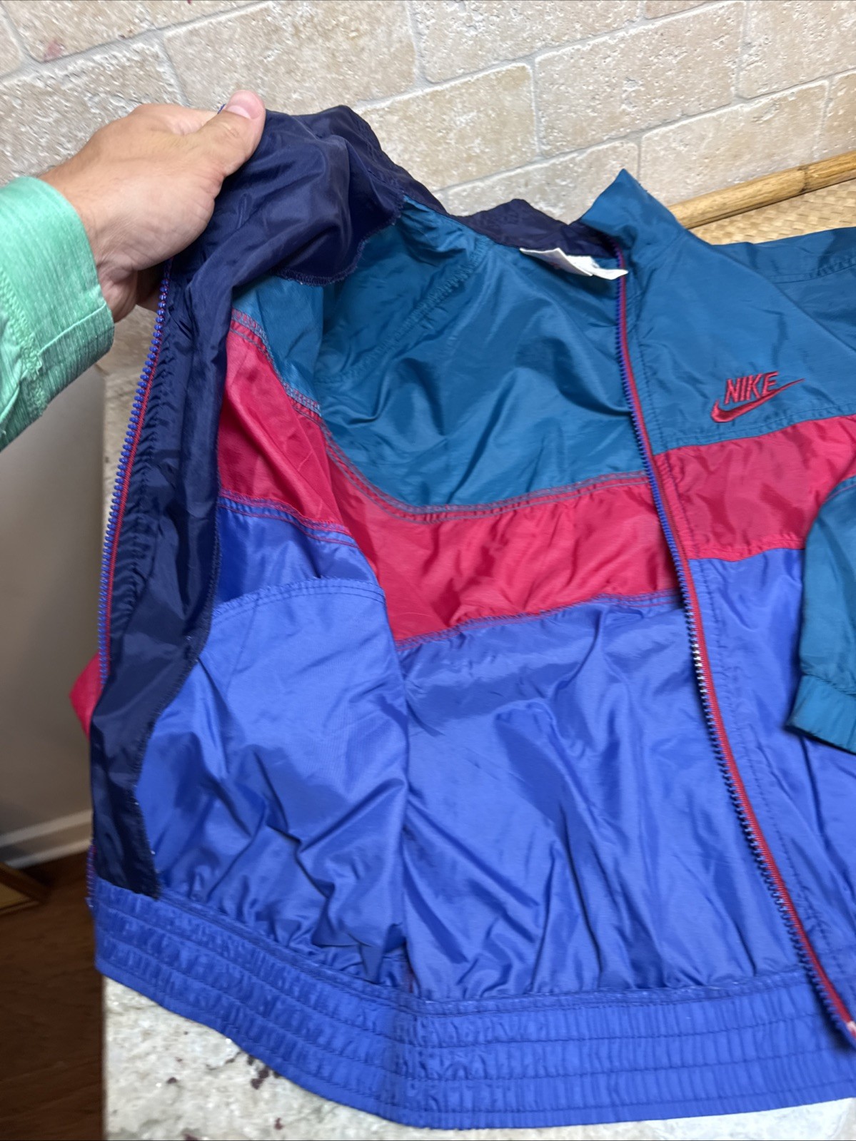 SACAI X NIKE Giacca a vento vintage anni 80 90 Nike colore grigio etichetta ragazzo M verde blu rosso