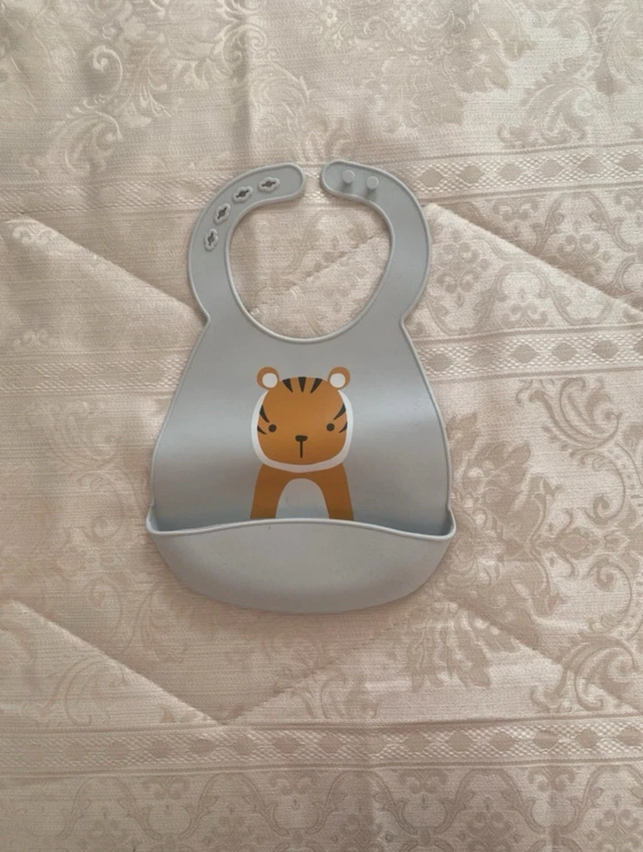 H055 - Blijr Bodi Lätzchen - Silikon - Baby & Kleinkinder - Auffangschale - Neu - Bild 1 von 1