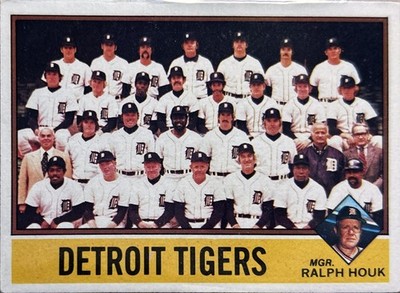 1976 Topps - Team Checklist Ralph Houk #361 Set Break EX+ Combined Shipping