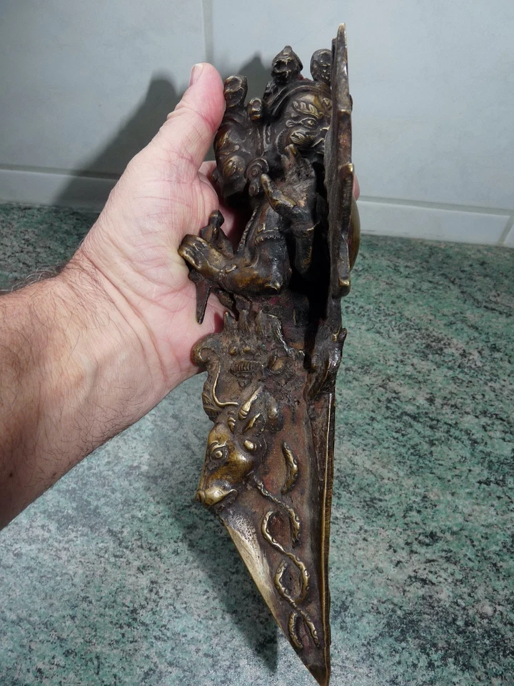 Rare dague Phurba tibétain ancien old bronze ritual dagger Tibet Vajrakilaya 19è - Photo 4/4