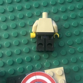 LEGO Adventurers Desert Minifigure Body Johnny Thunder 5988 5900