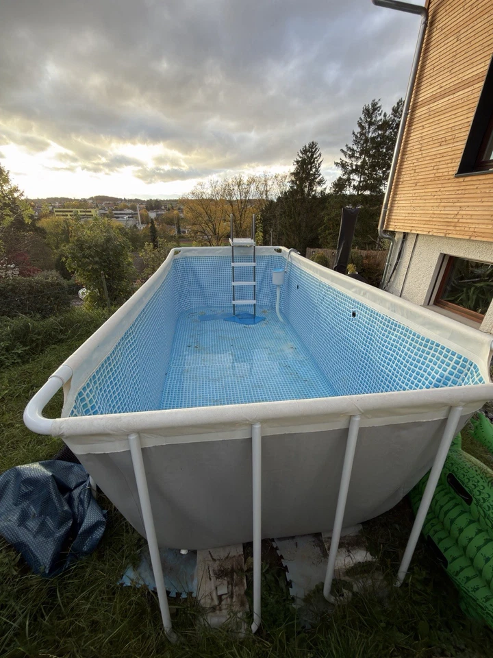 Intex Swimmingpool mit Pumpe und Zubehör 4x2 M - Bild 3 von 4