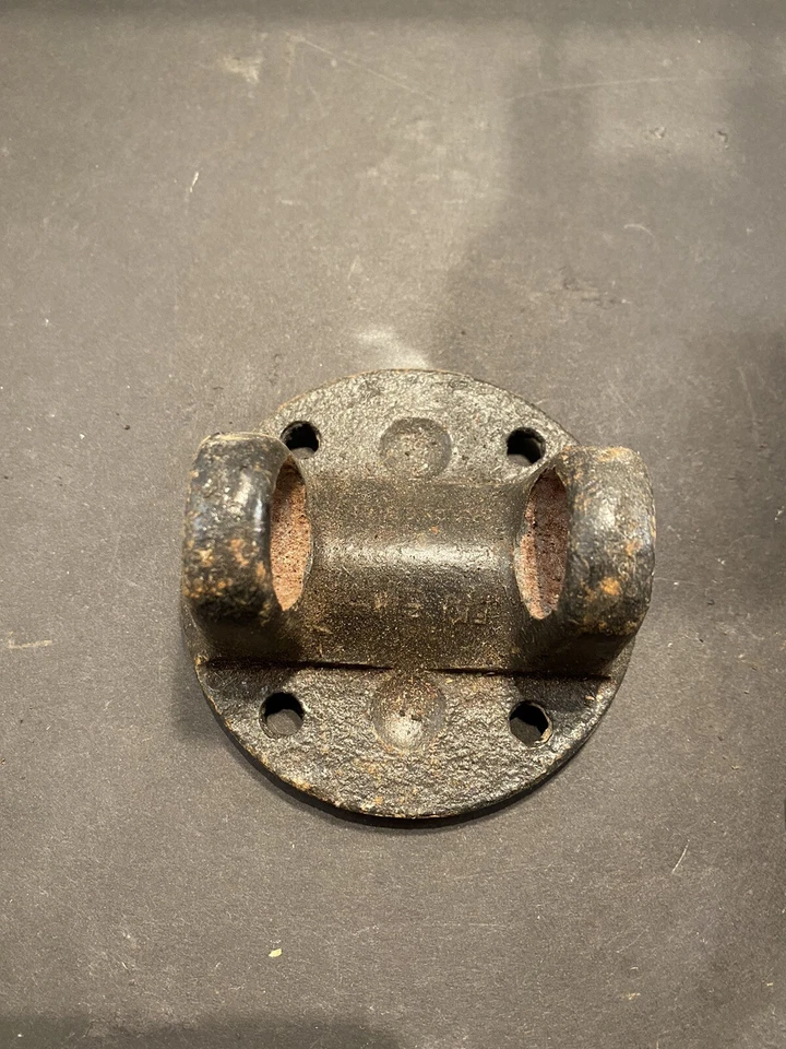 Yugo y brida de eje de transmisión MG TD Foto 2 de 4