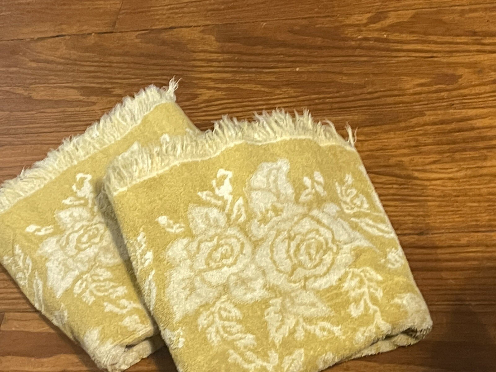 2 Vintage Floral Bath Towels eBay