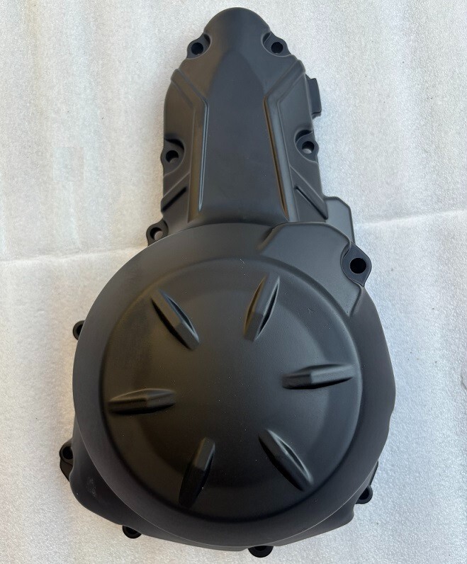 Carter de stator pour Kawasaki Z650 et Ninja 650 de 2017 à 2025 en aluminium noir robuste