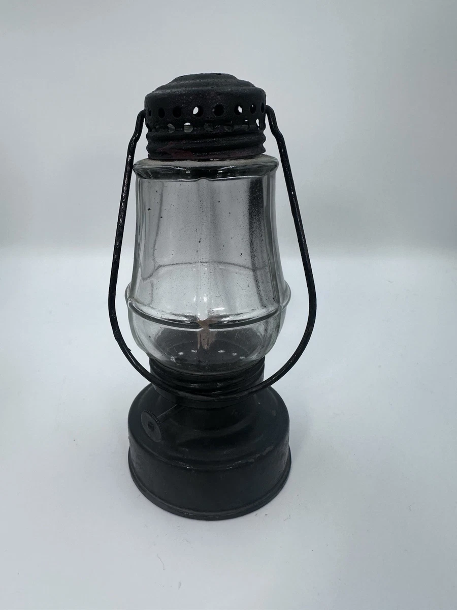 Skaters Lantern In Collectible Kerosene Lamps for sale | eBay