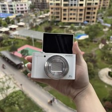 90 New Sony Cyber-shot DSC-WX500 Digital Camera Fully Tested W/SD Card Charger