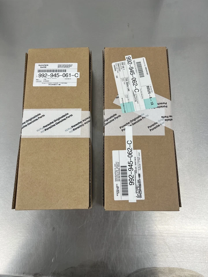 LUZ MARCADORA DELANTERA DERECHA E IZQUIERDA PORSCHE 911/992 CARRERA 992945062C *NUEVA Foto 2 de 4