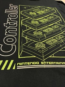 2020 Nintendo NES Controller Graphic T-Shirt (Unisex M/Green) READ DESC.