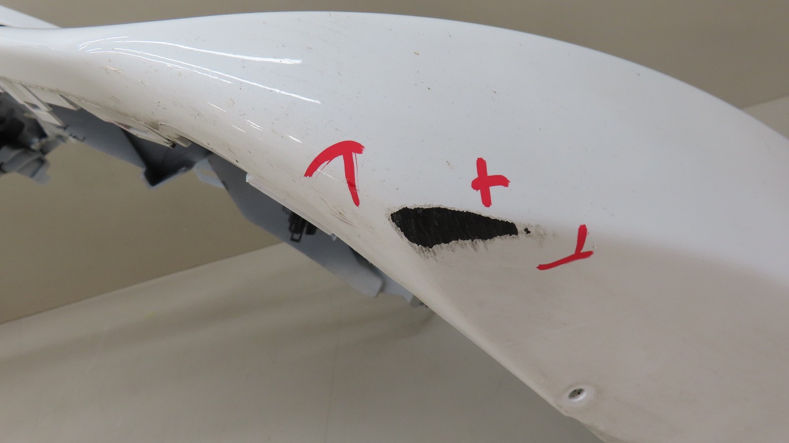 2023 2024 MCLAREN ARTURA FRONT UPPER BUMPER COVER OEM