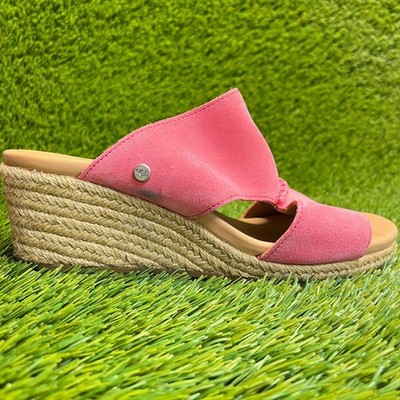 UGG Eirene Strawberry Sorbet Womens Size 7 Pink Beach Outdoor Wedge Sandals