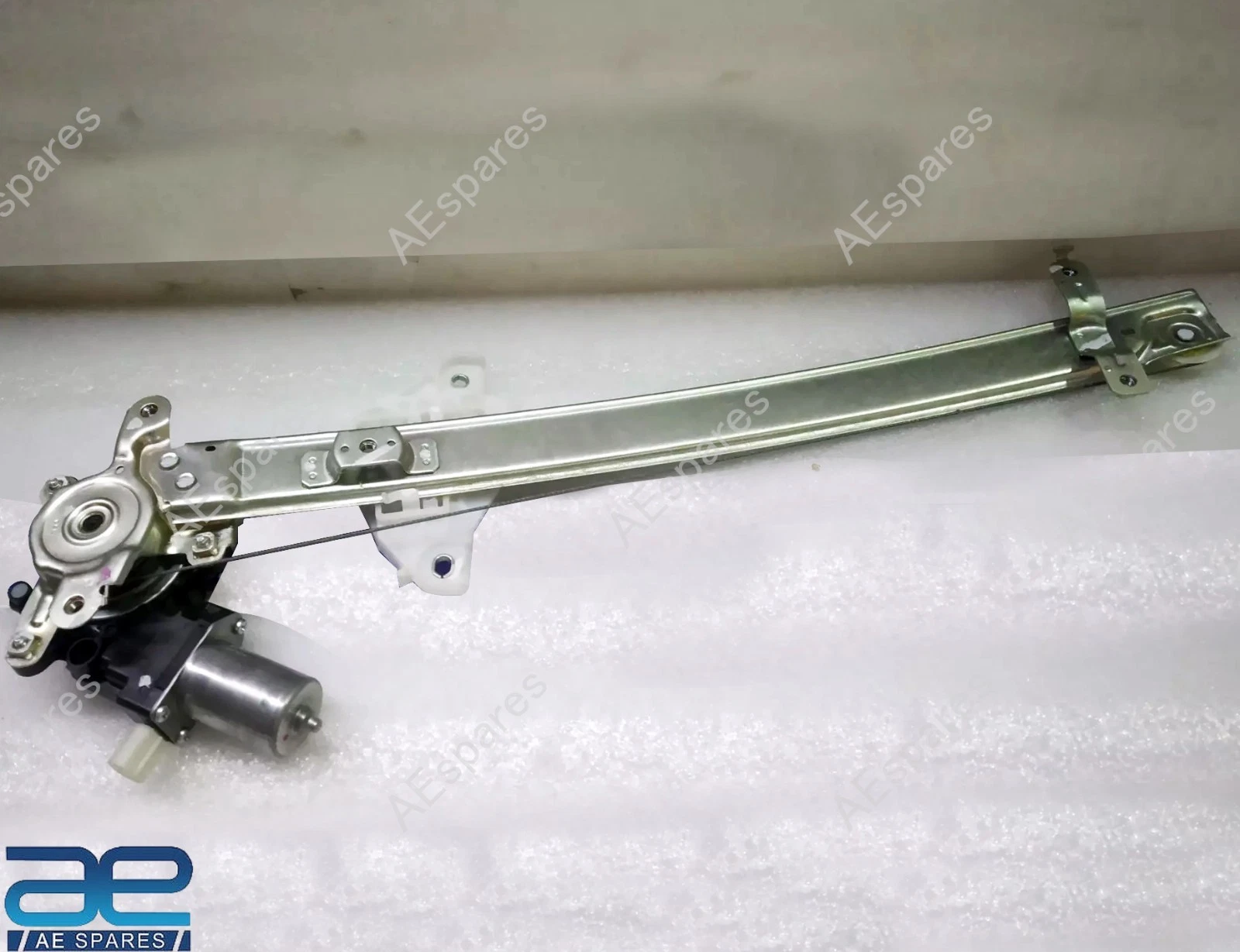 Front Door Window Regulator Assembly LH For Suzuki Ciaz 2014-Now 83402M79M20 view 2