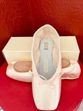 New NIB Bloch Serenade S0131 & S0131S Pointe Dance Shoe