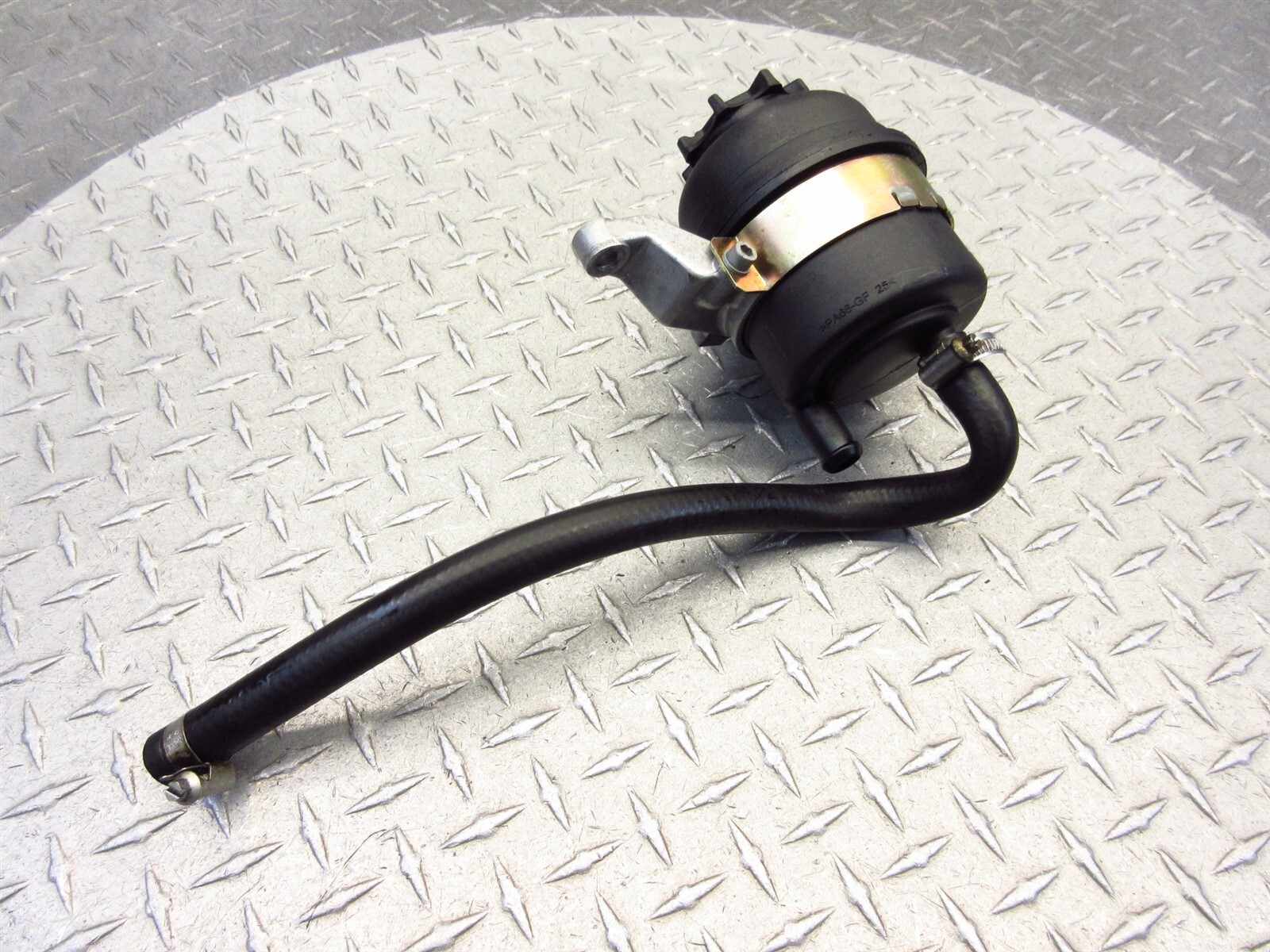 1995 Ferrari 355 F355 Spider Motronic 2.7 Fluid Bottle W Bracket