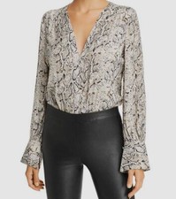 79 Bardot Women's White Long Flare Sleeve V-Neck Snake Wrap Bodysuit Size 6