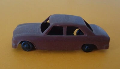 Jouef Voiture Peugeot 504 couleur marron foncé échelle HO 1:87 réf 1500 - Photo 1/4