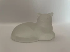 Satin Frosted Laying Cat Figurine Special Gifts Crowning Touch Paperweight 4” 