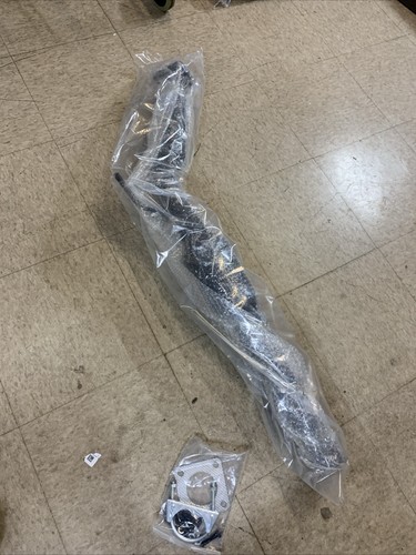 AutoShack Catalytic Converter w/1 O2 Port Direct Fit Replacement for 2005-2011.. - Picture 3 of 4