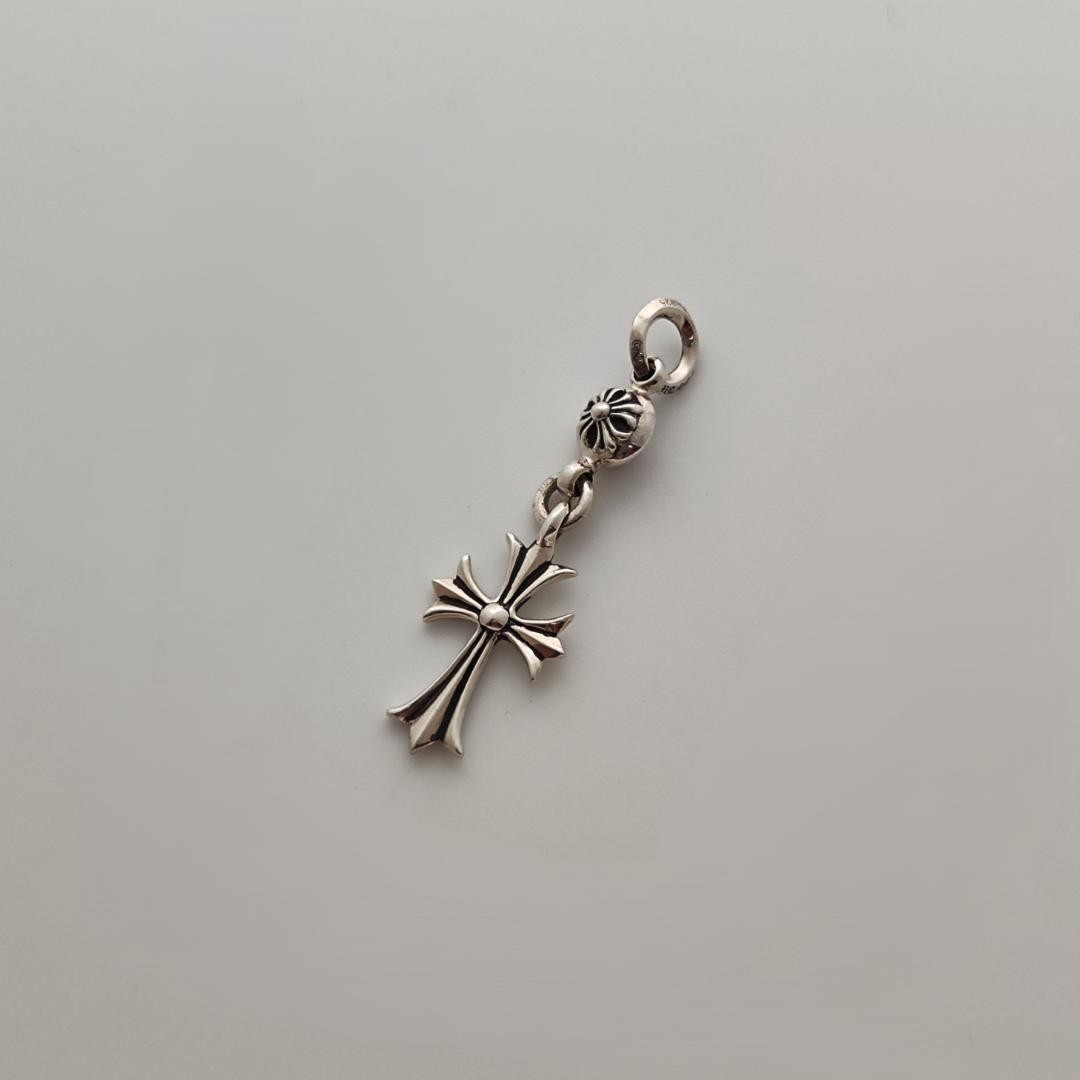 Chrome Hearts 1 Ball Tiny CH Cross Pendant Used Leather Necklace