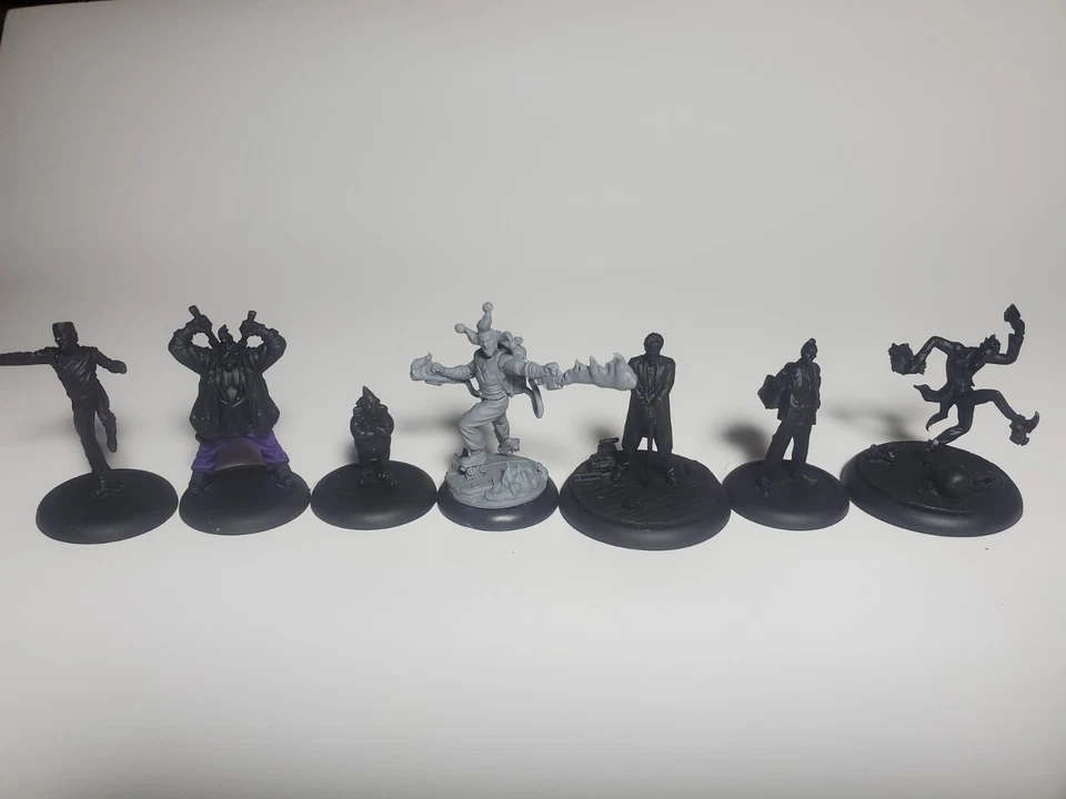 Joker/Harley Quinn Batman Miniatures Game - Image 4 of 4