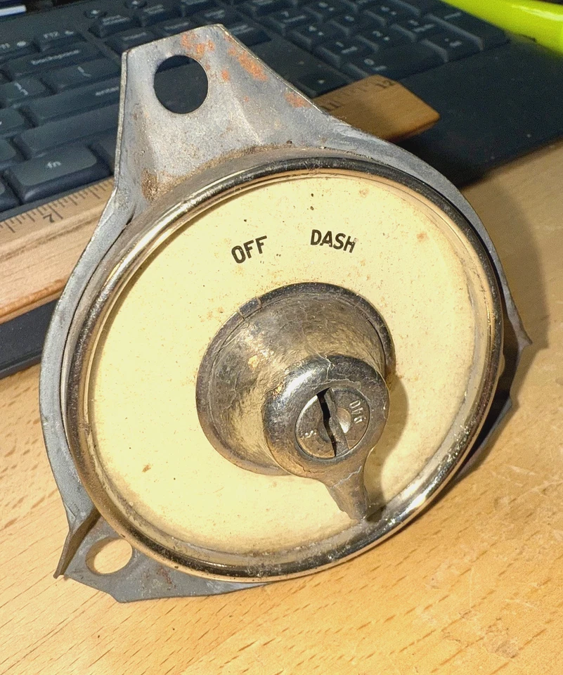 1928 PEERLESS CLUM IGNITION DASH LIGHT SWITCH 1920S 20S 28 LITE EARLY # 10687 - Image 2 of 4