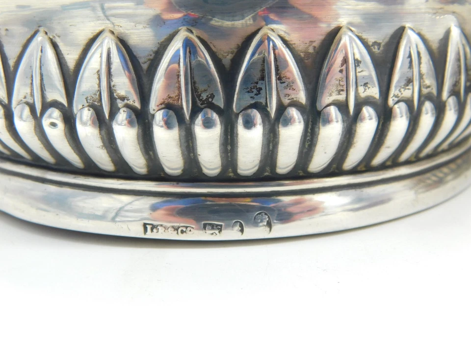 Par de posavasos de vino estriados de plata de ley antiguos de Jorge III Sheffield de 1810 Foto 4 de 4