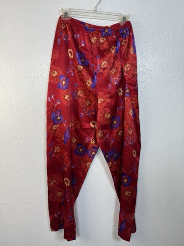 Morgan Taylor Intimates Red Floral Pajama Set Size 1X Long Sleeve & Pants - Picture 6 of 7