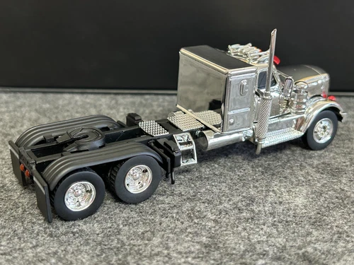 RARO-Top 1/64 Modellino Auto in Resina di Alta Qualità International RDF-405 Trattore - Foto 22 di 48