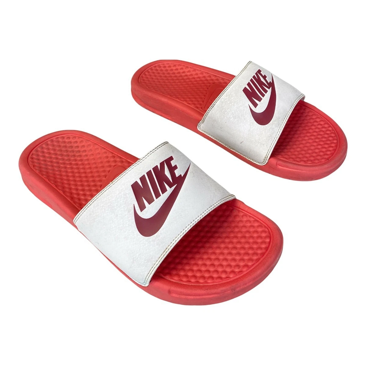 Søgemaskine markedsføring Arbejdsgiver blive imponeret Nike Womens Benassi Slides Sandals Red White Spell Out Slip Ons 8 | eBay