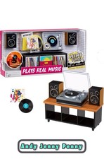 MGA's Miniverse Real Music Record Player Collectibles Mini Playable Beethoven