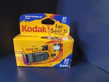 Kodak Fun Saver 35 35mm Single Use Film Camera WITH FLASH NOS 27 EXP 06/2002