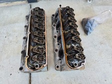 Edelbrock Performer Ford Mustang Foxbody 302 V8 Aluminum Cylinder Heads D-215-16