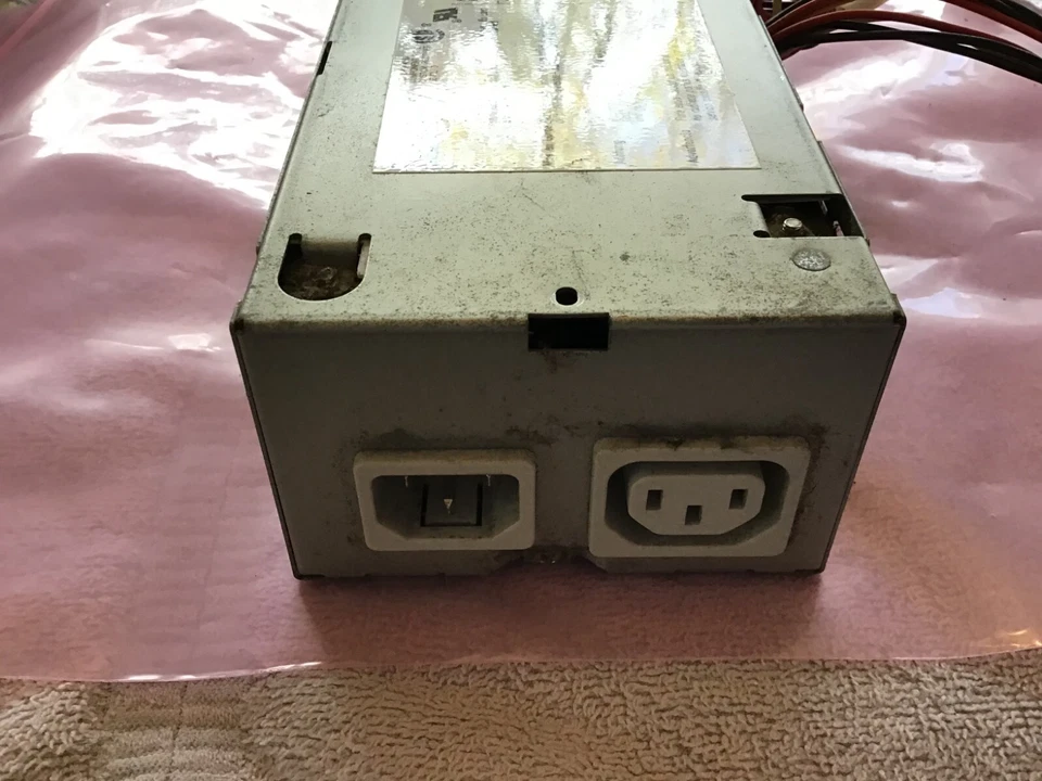 VINTAGE ASTEC Model AA16990 Apple Part # 614-0022 Power SPLY for Apple Mac 86 W - Image 4 of 4