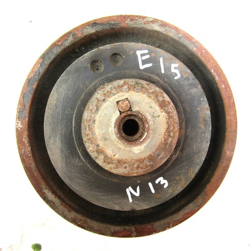 Nissan N13 engine E15 OHV 8V 1,5cc Harmonic Balancer Crankshaft pulley used - Picture 3 of 7