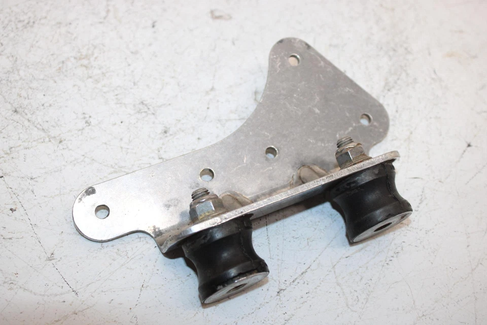 98 Ski-doo Formula Z 670 OEM Silenciador Soporte con Cojín 518206300 SS10 Foto 3 de 4