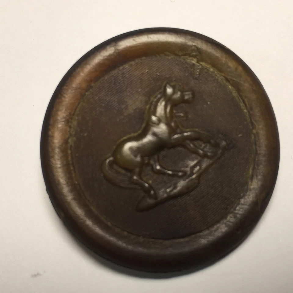 Antique Rare Button Horn Large NBS Horse Opalescent Shank Back Handsome - Image 2 of 4