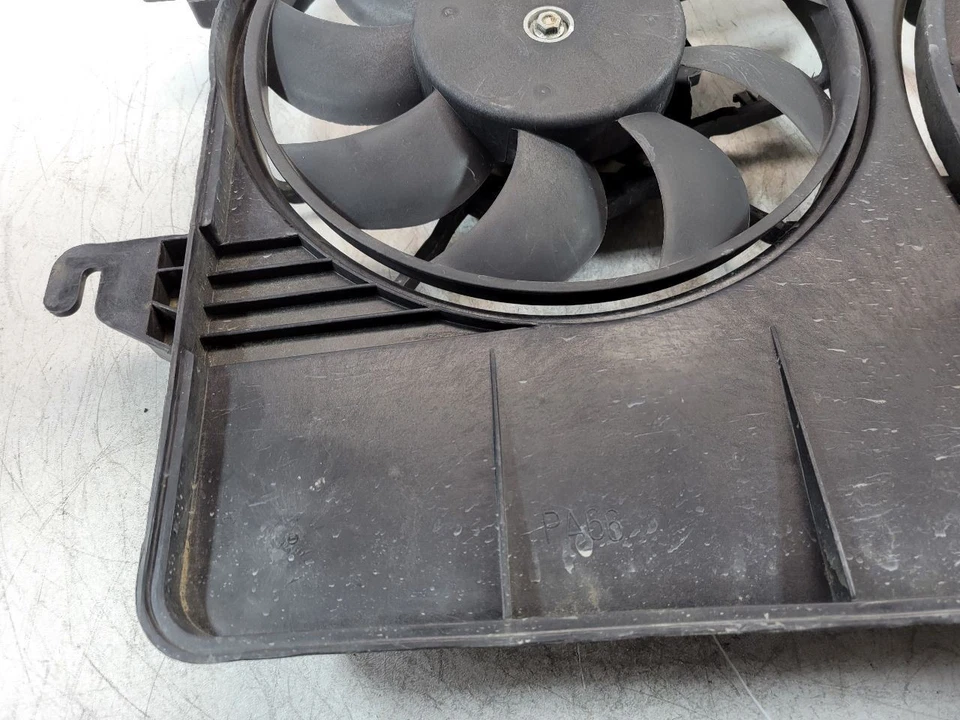 Ford Transit Connect 2010 2011 2012 2013 2,0 L radiador ventilador montaje OEM Foto 2 de 4