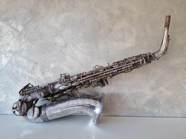 ANTIGUO SAXOFON COUESNON MONOPOLE CONSERVATOIRE C-MELODY