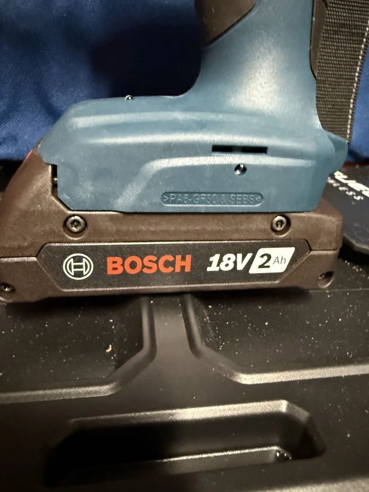 BOSCH GDR18V-1800 Destornillador de impacto inalámbrico hexagonal sin escobillas 1/4” con batería y cargador Foto 4 de 4